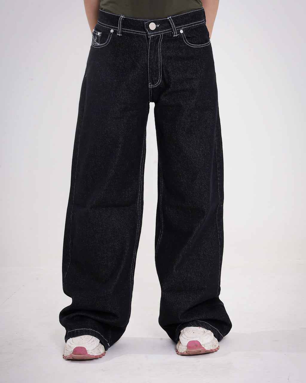 P1-BLACK BAGGY DENIM