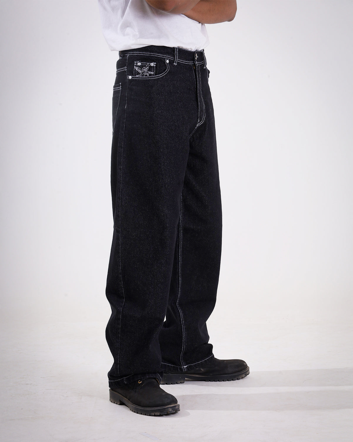 P1- BLACK BAGGY DENIM